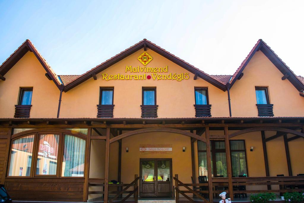 Pensiunea Malvimend Tulgheş Esterno foto