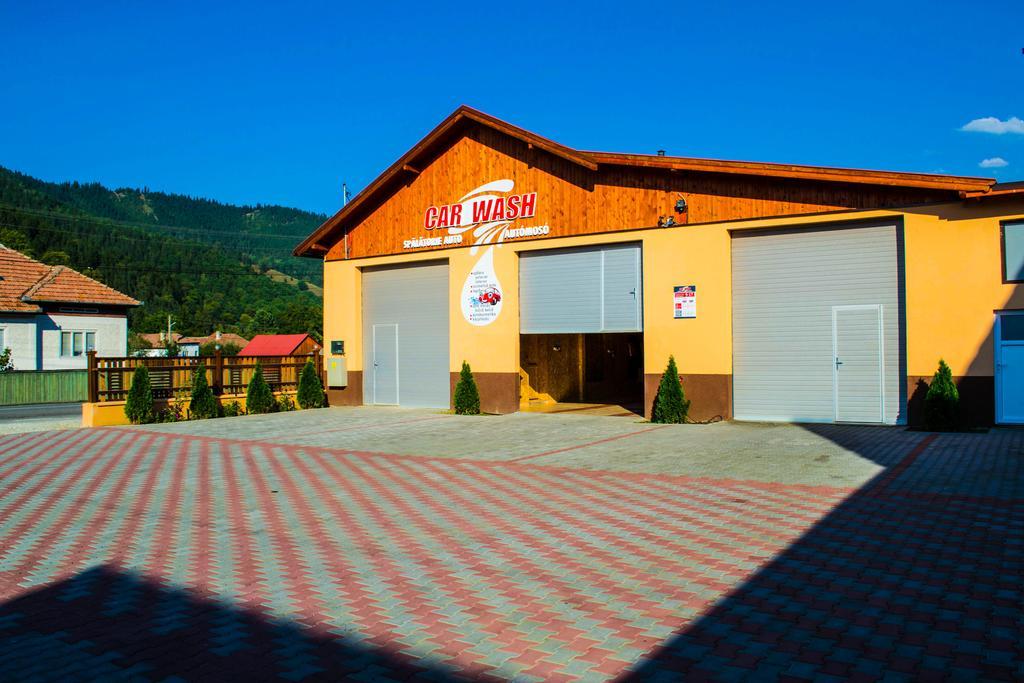 Pensiunea Malvimend Tulgheş Esterno foto