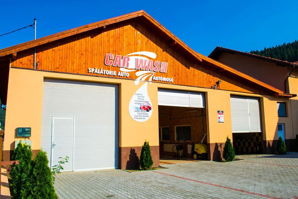 Pensiunea Malvimend Tulgheş Esterno foto